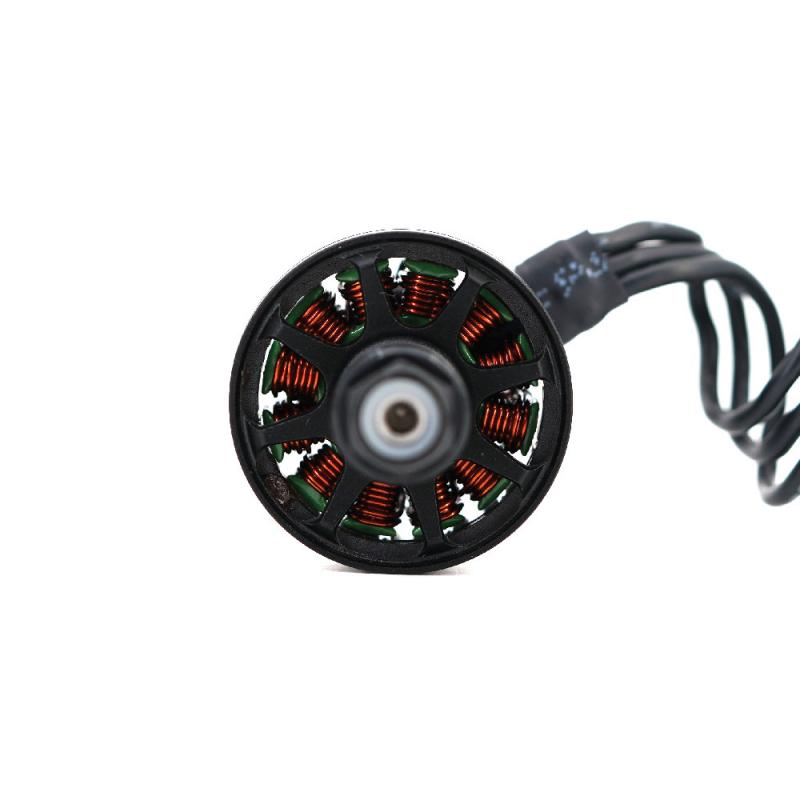 TBS Chupito EX2207 2000kv