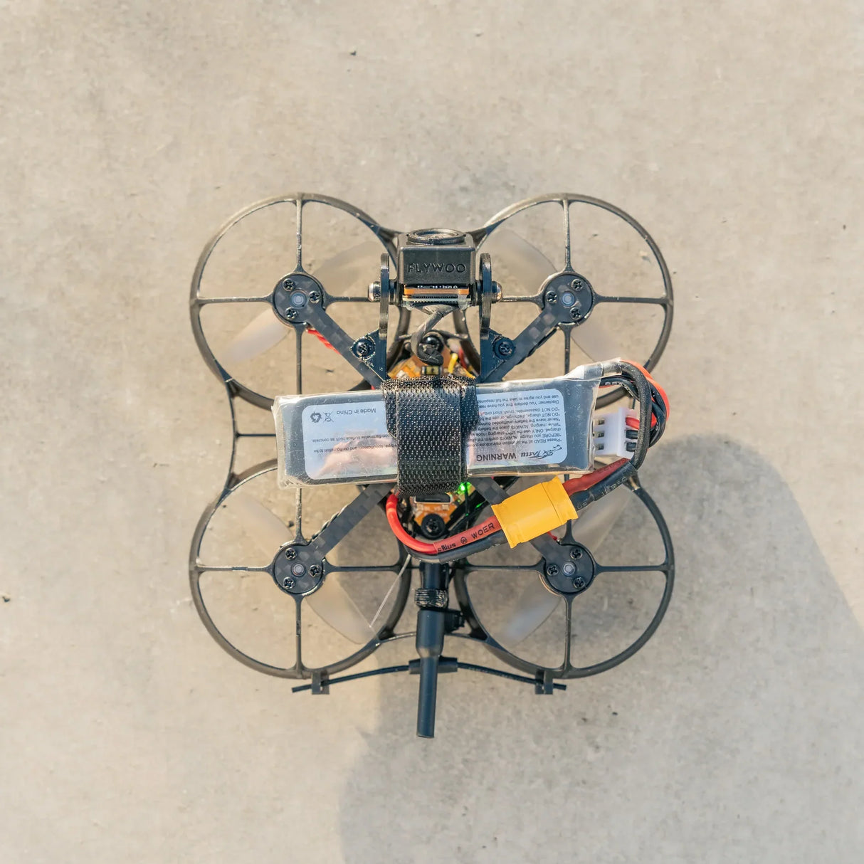 NewBeeDrone AcroBee75 HD DJI O4 Pusher BNF with DJI O4 (ELRS 2.4G)